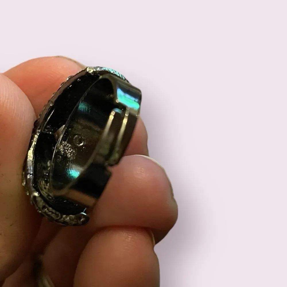 Vintage Adjustable Silver Black ring Rhinestone Raised
